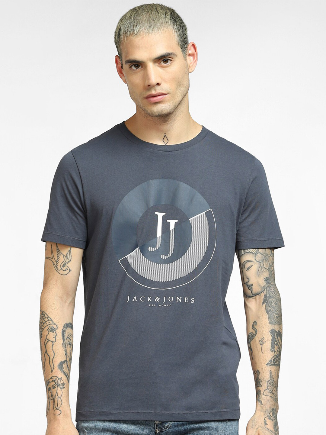 

Jack & Jones Men Grey Typography Printed Slim Fit T-shirt