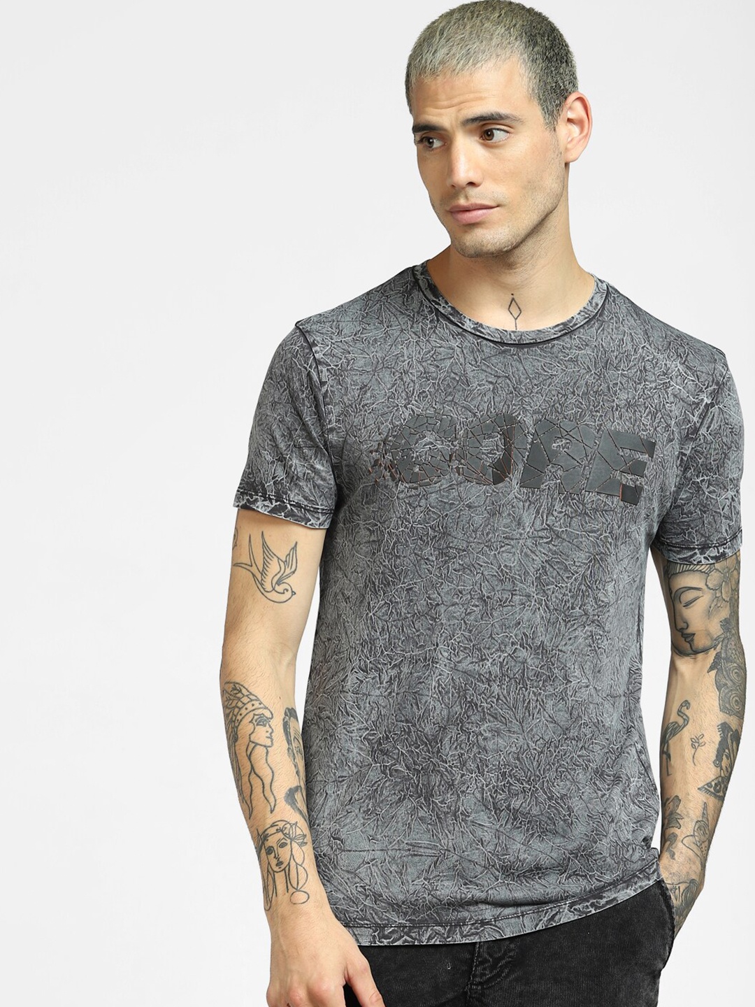 

Jack & Jones Men Black Printed Applique Slim Fit T-shirt