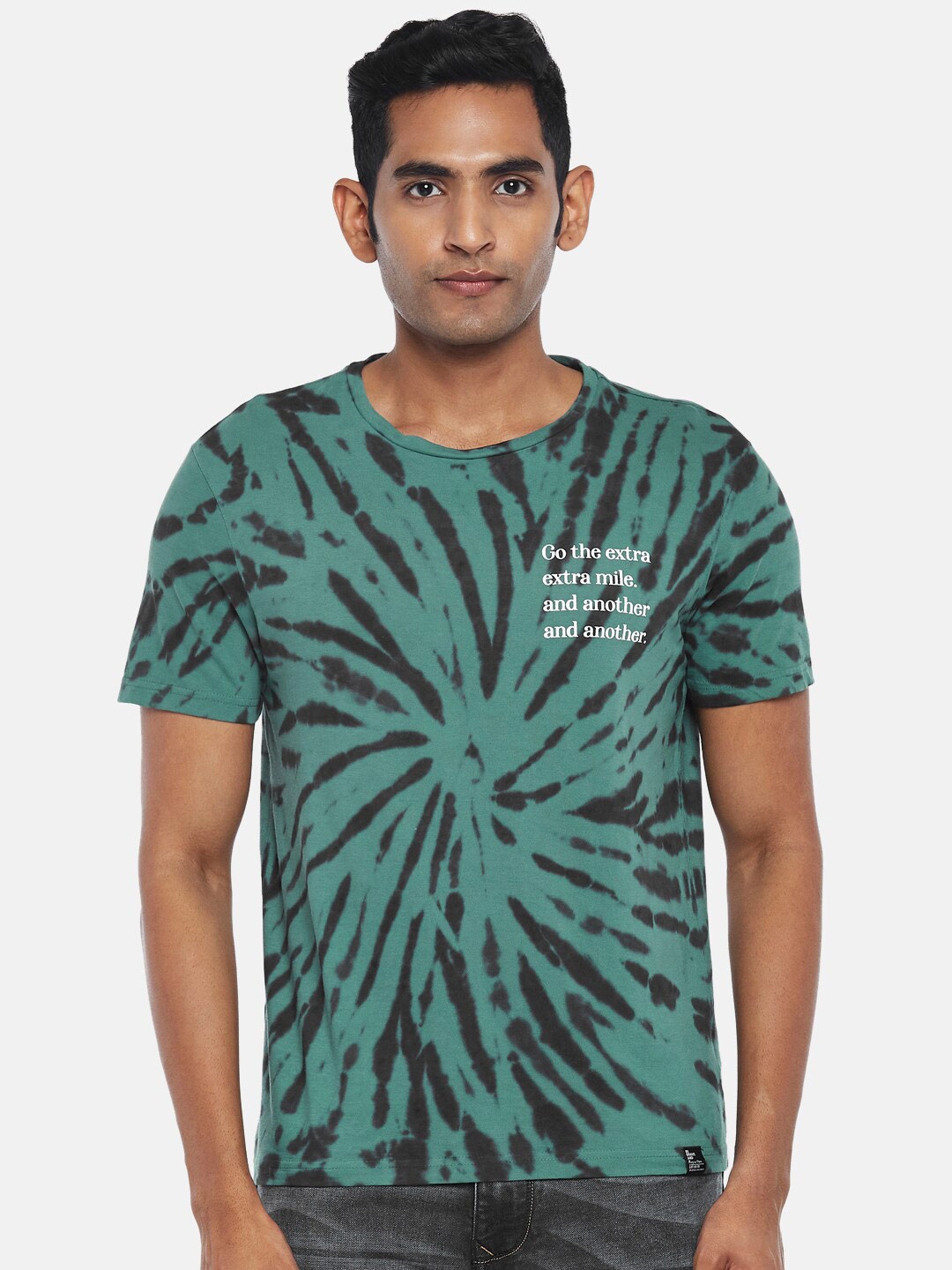 

People Men Green & Black Tie and Dye Printed T-shirt