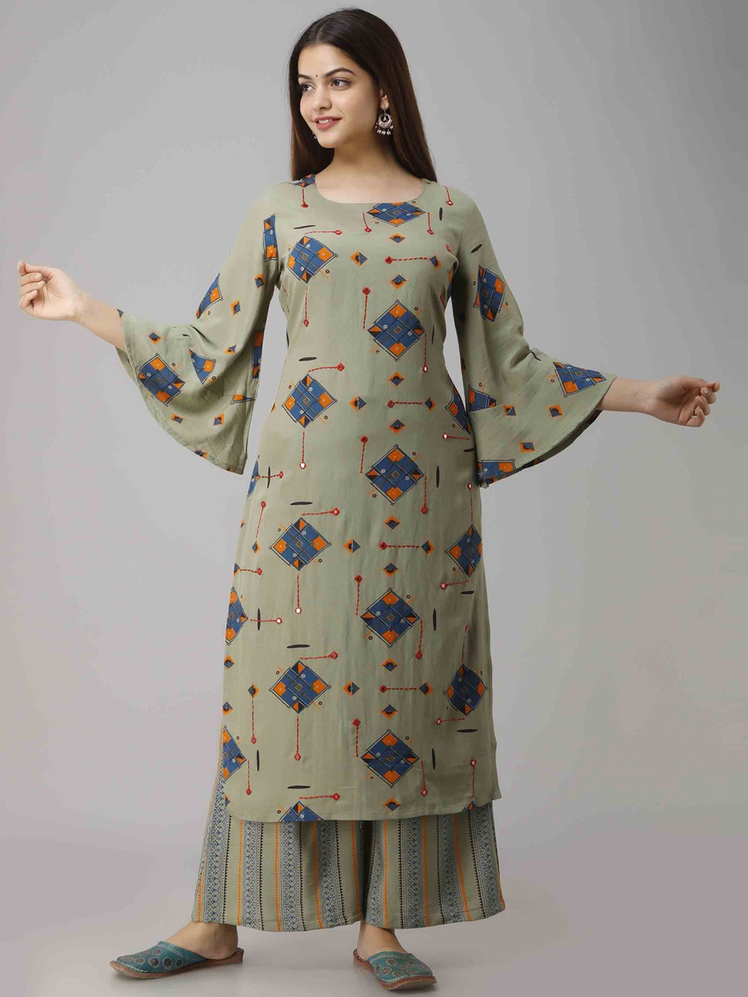 

KALINI Women Green Abstract Printed Mirror Work Kurti With Palazzo