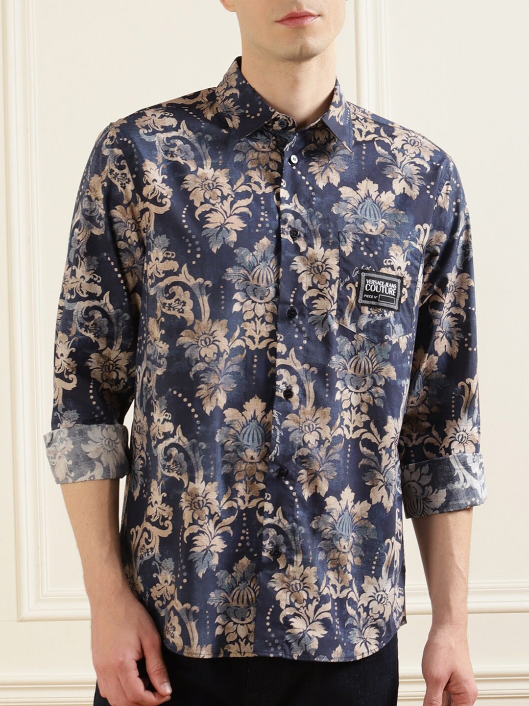 

Versace Jeans Couture Men Navy Blue Floral Printed Casual Shirt