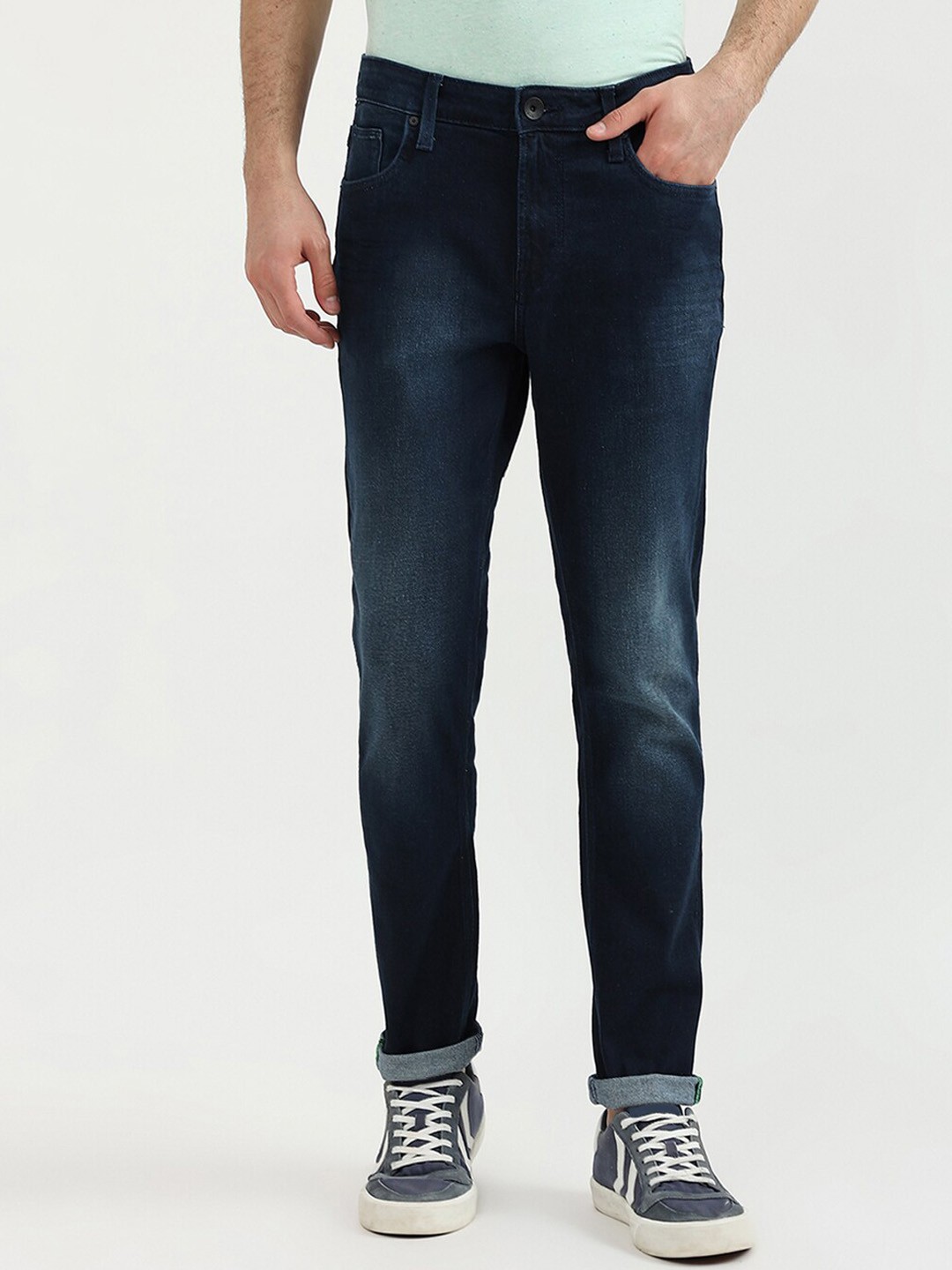 

United Colors of Benetton Men Blue Slim Fit Light Fade Jeans