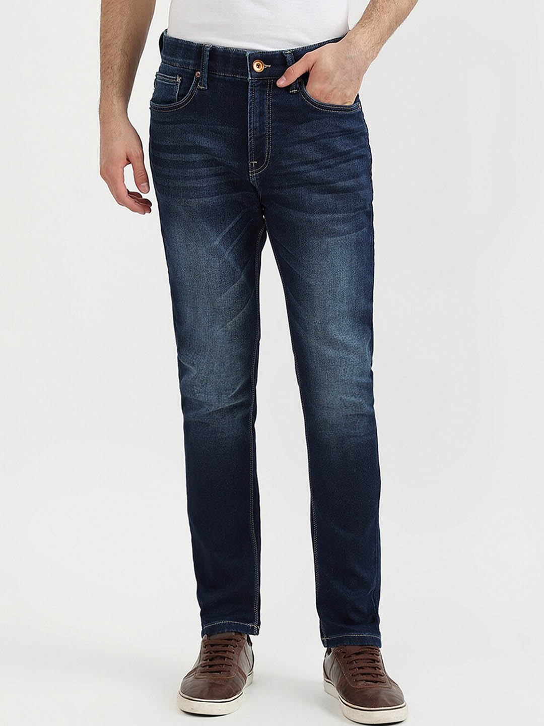 

United Colors of Benetton Men Blue Slim Fit Light Fade Jeans