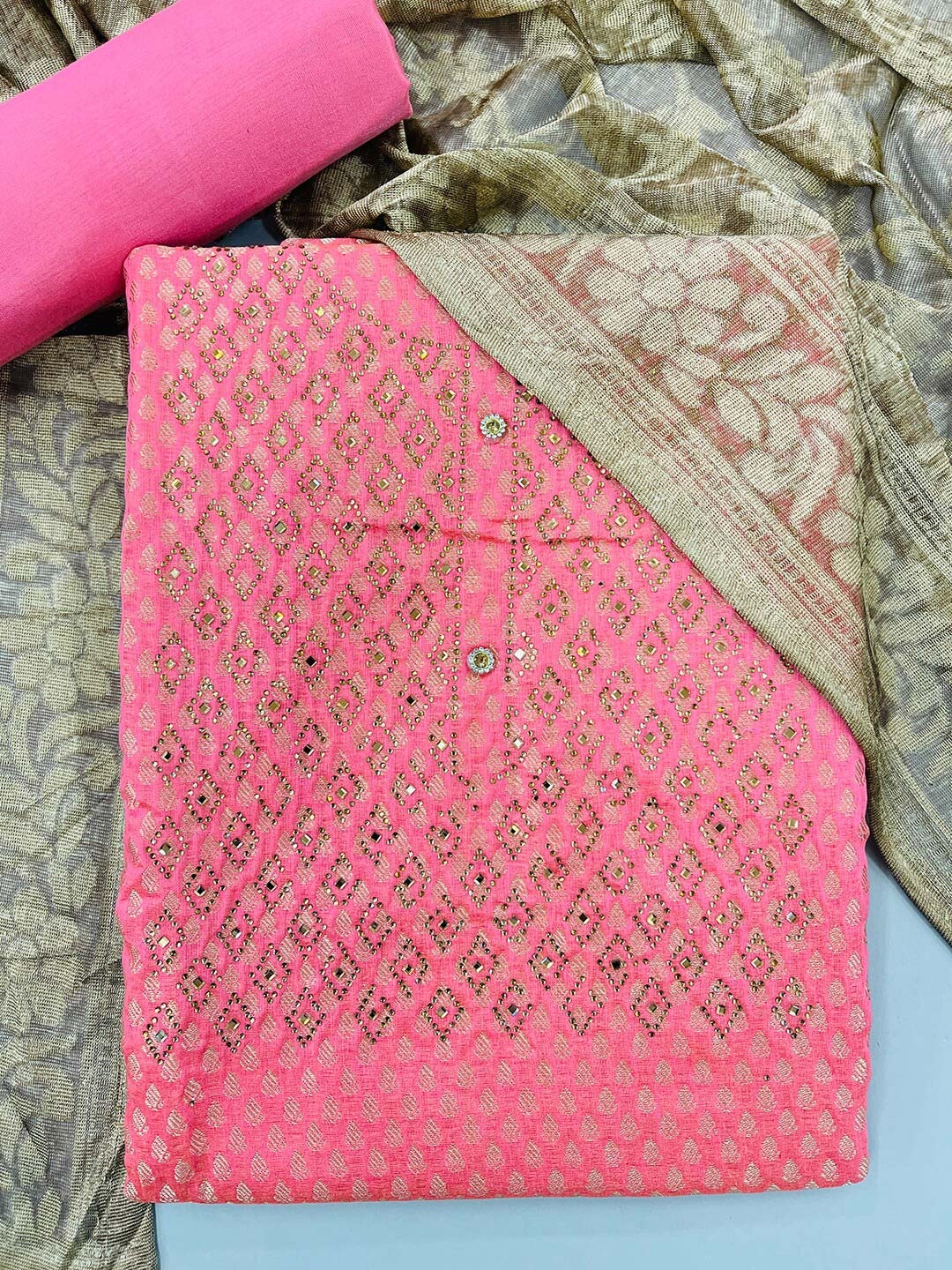 

JATRIQQ Women Pink & Olive Green Jacquard Woven Design Dress Material With Dupatta
