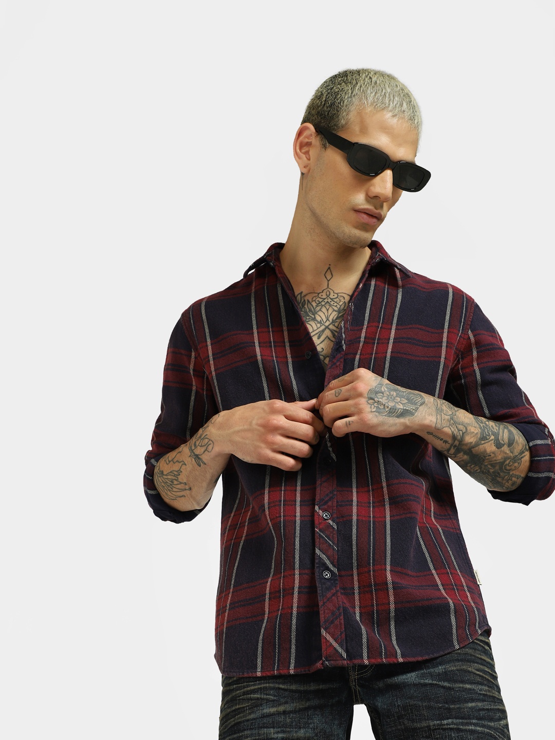 

Jack & Jones Men Red Tartan Checked Casual Shirt