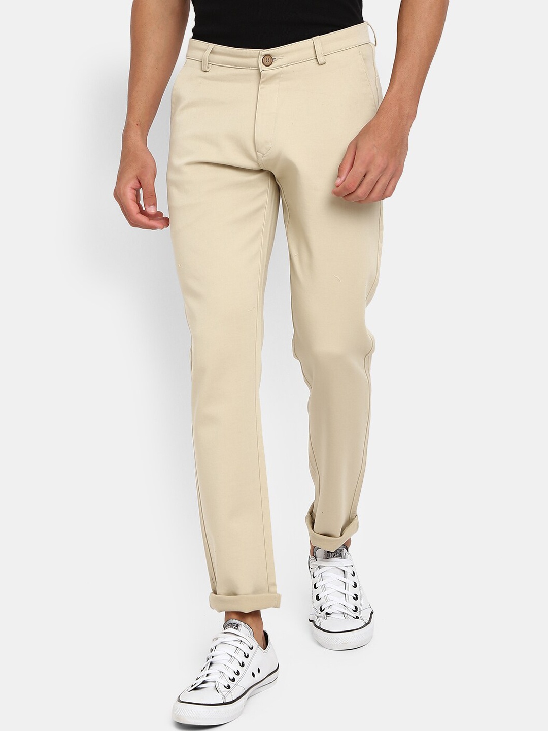 

V-Mart Men Beige Slim Fit Solid Chinos Trousers