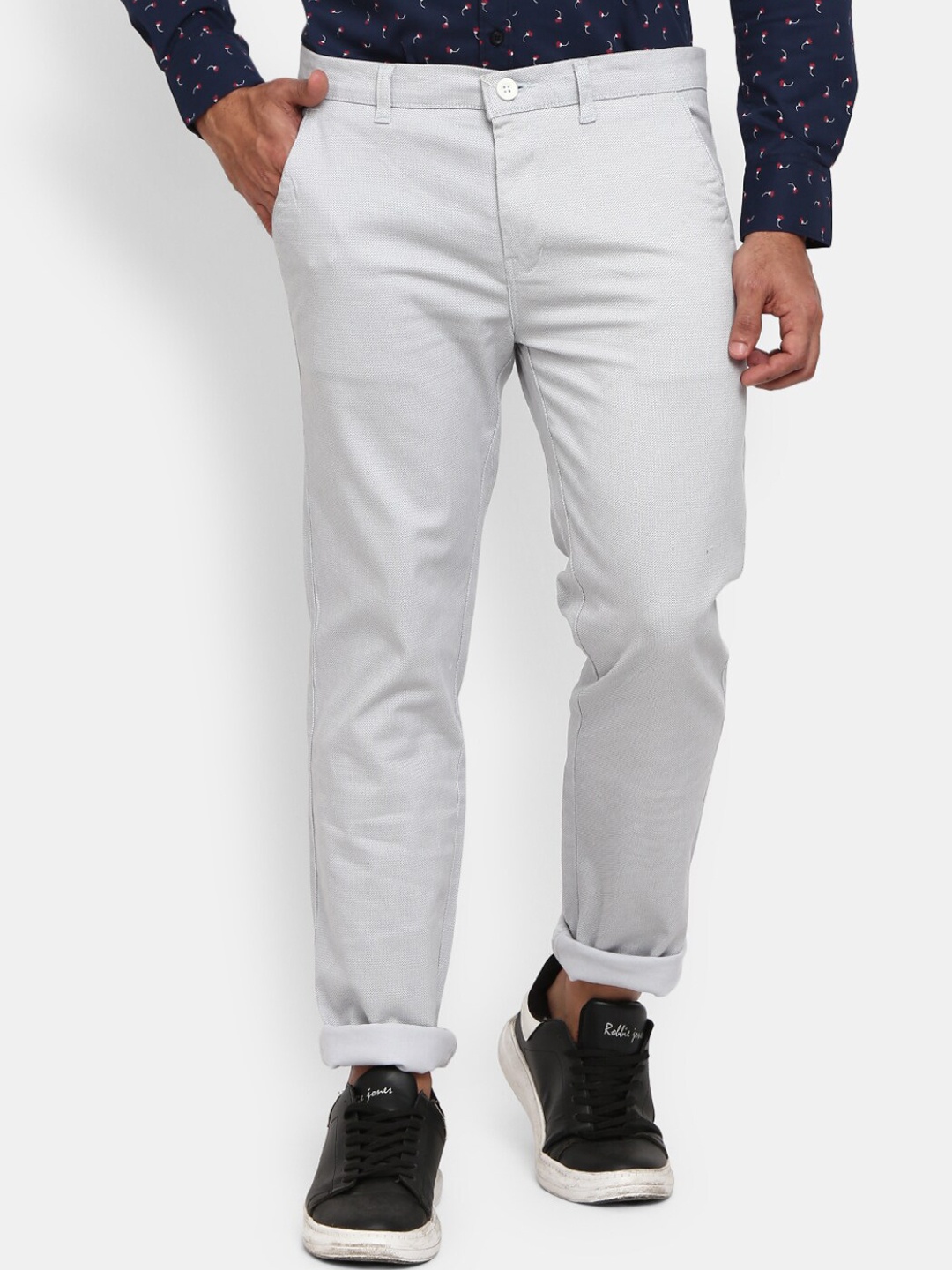 

V-Mart Men Grey Slim Fit Chinos Trousers