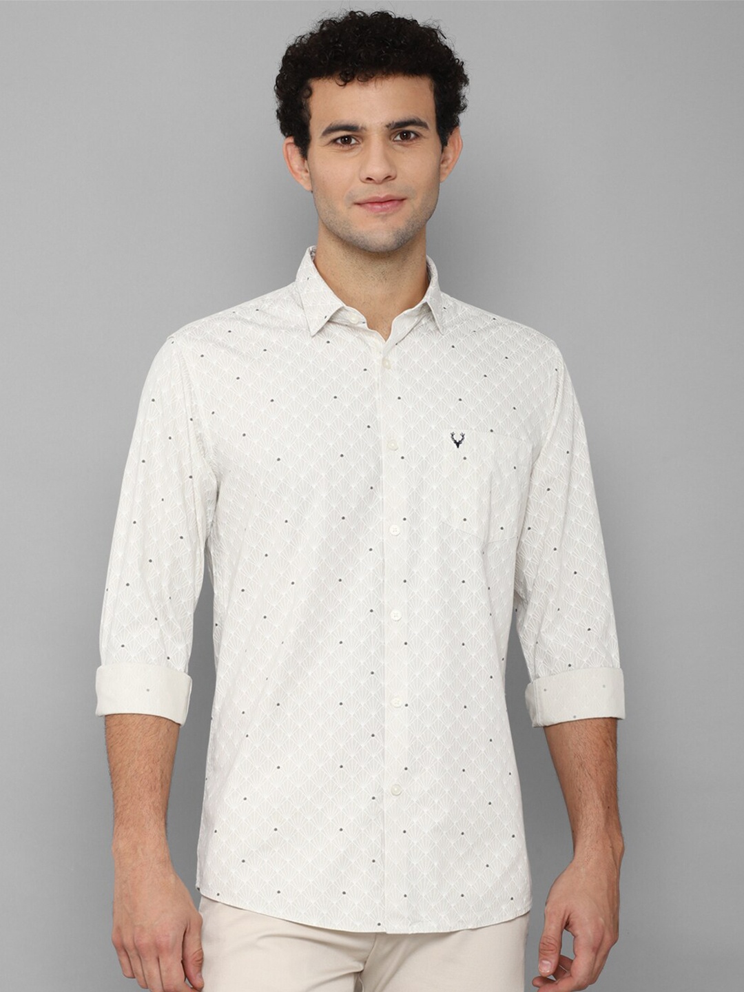 

Allen Solly Men Cream-Coloured Slim Fit Printed Casual Shirt