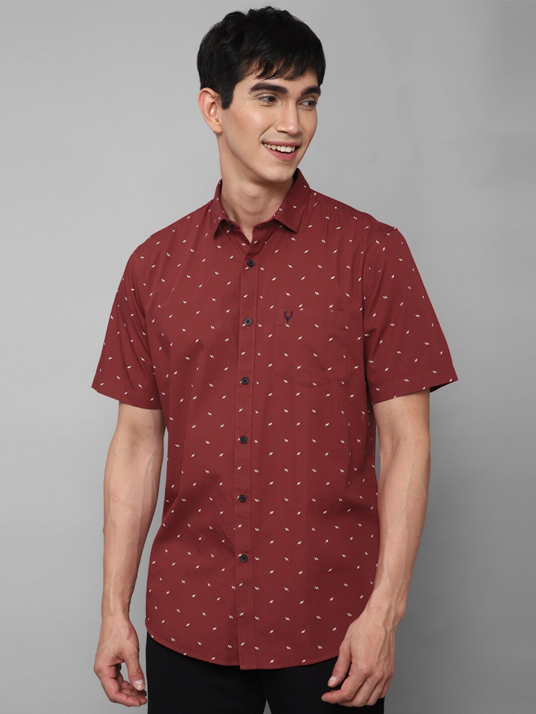 

Allen Solly Men Maroon Slim Fit Printed 100% Cotton Casual Shirt