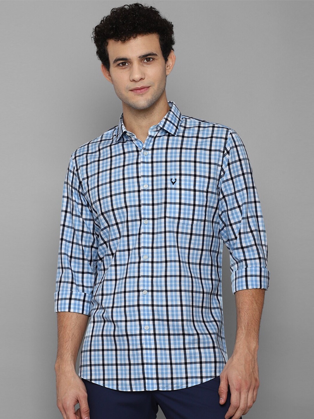 

Allen Solly Men Blue Slim Fit Checked Cotton Casual Shirt