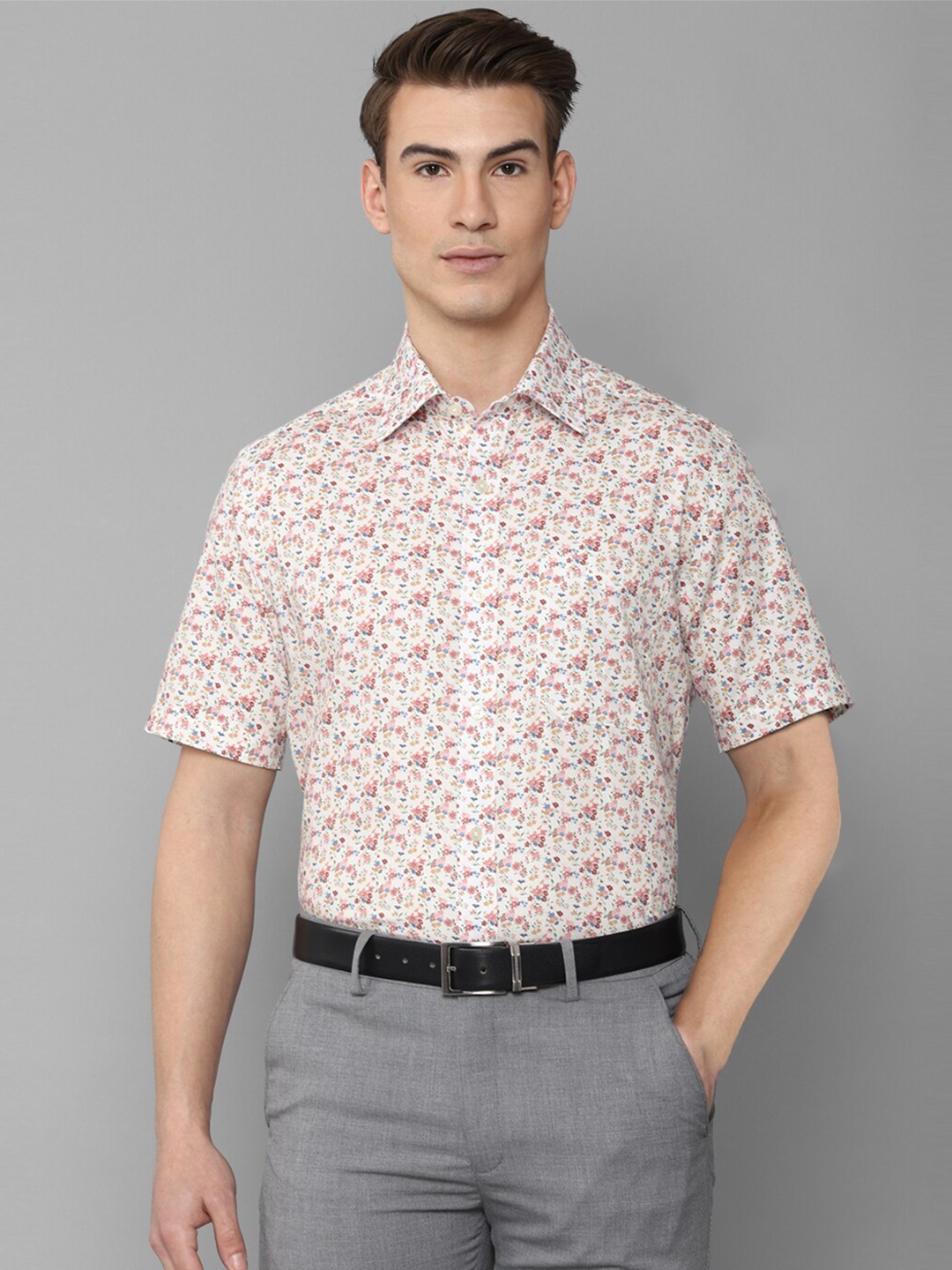 

Louis Philippe Men Cream-Coloured Floral Printed Formal Shirt