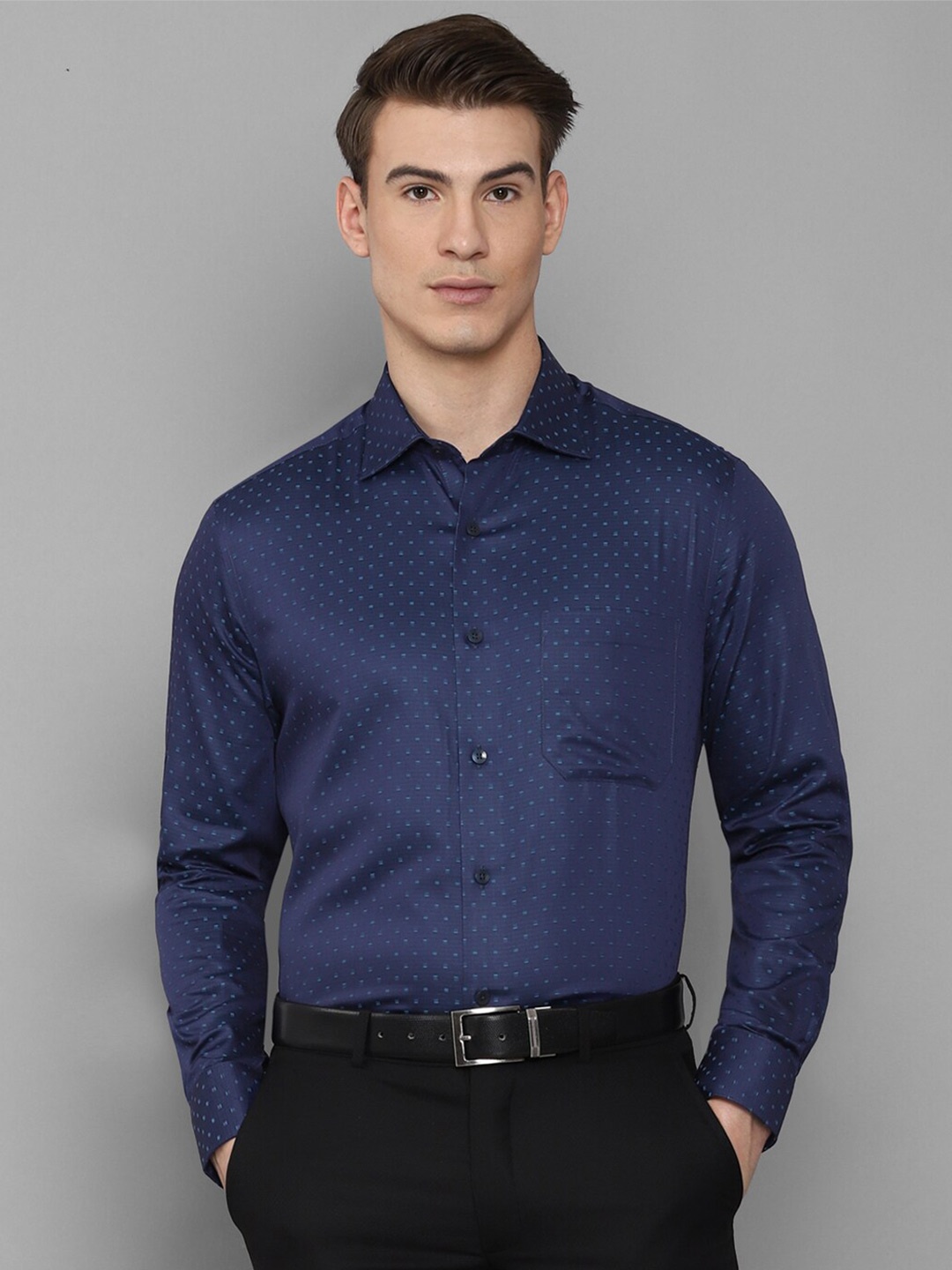 

Louis Philippe Gods & Kings Men Navy Blue Giza Cotton Formal Shirt