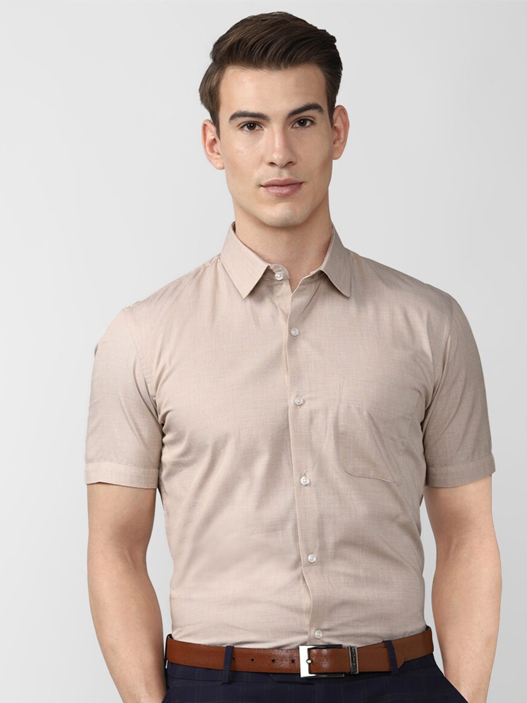 

Peter England Men Beige Short Sleeves Slim Fit Formal Shirt