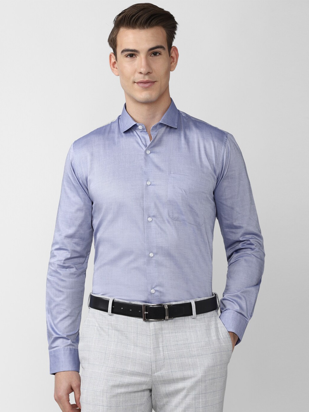 

Peter England Men Blue Solid Formal Shirt