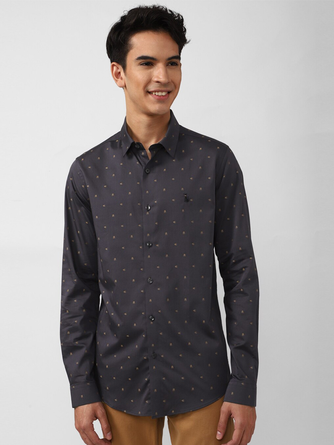 

SIMON CARTER LONDON Men Grey Slim Fit Printed Casual Shirt