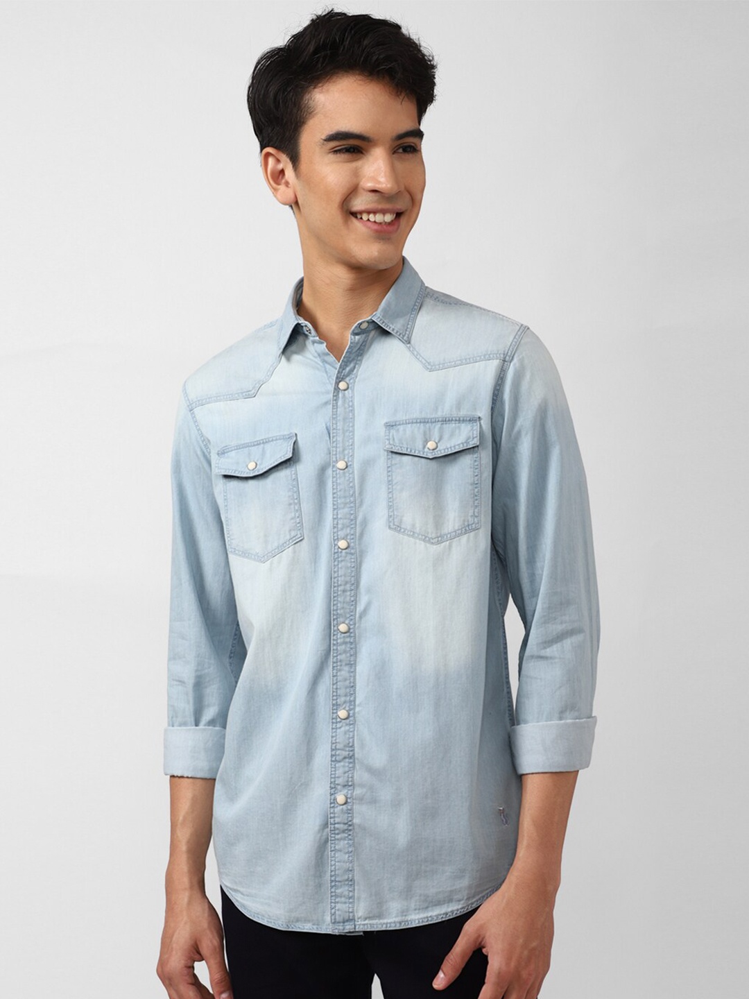 

SIMON CARTER LONDON Men Blue Slim Fit Faded Pure Cotton Casual Shirt