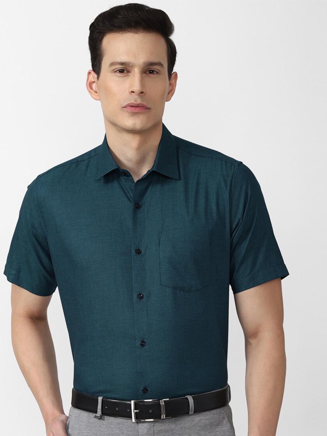

Van Heusen Men Blue Formal Shirt