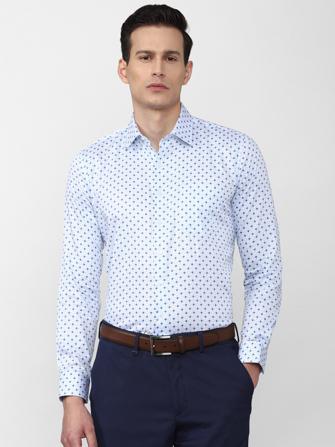 

Van Heusen Men Blue Slim Fit Printed Formal Shirt
