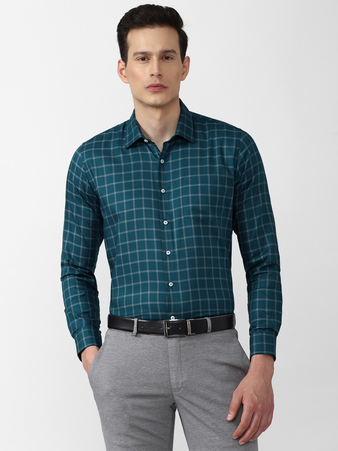 

Van Heusen Men Green Slim Fit Checked Formal Shirt