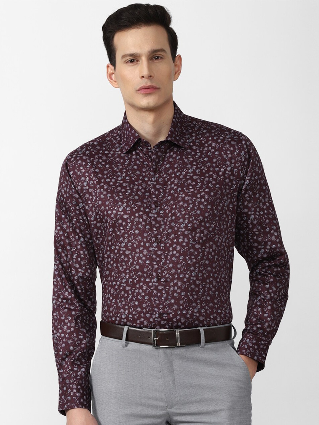 

Van Heusen Men Maroon Floral Printed Formal Shirt