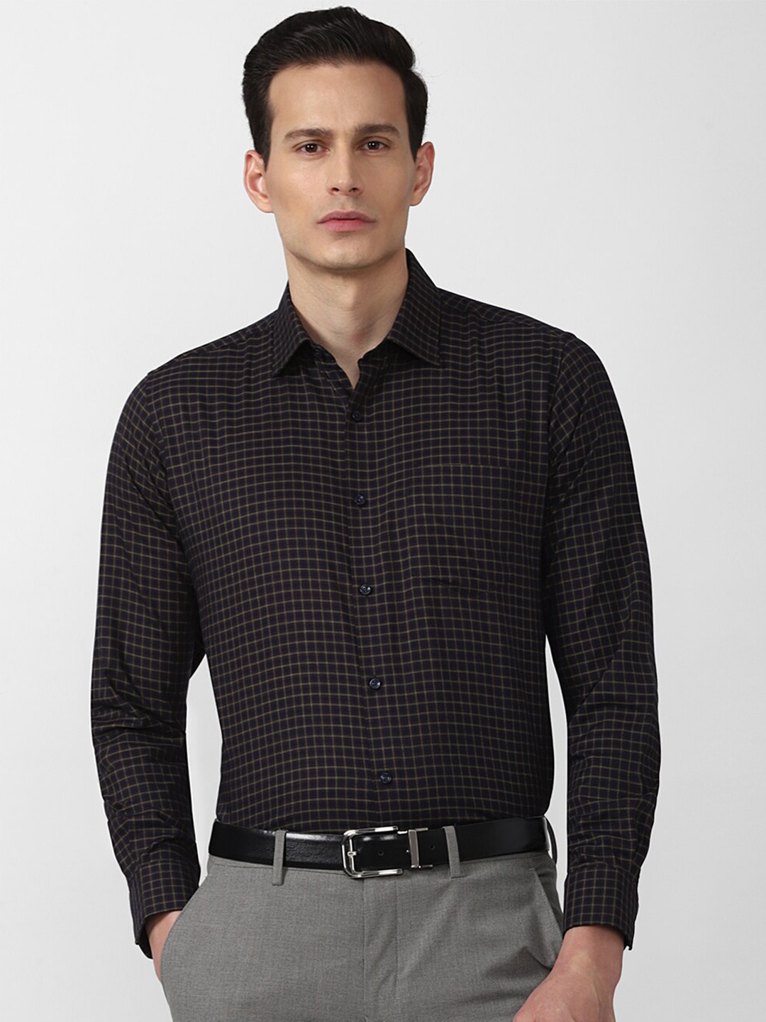 

Van Heusen Men Black Grid Tattersall Checks Checked Formal Shirt