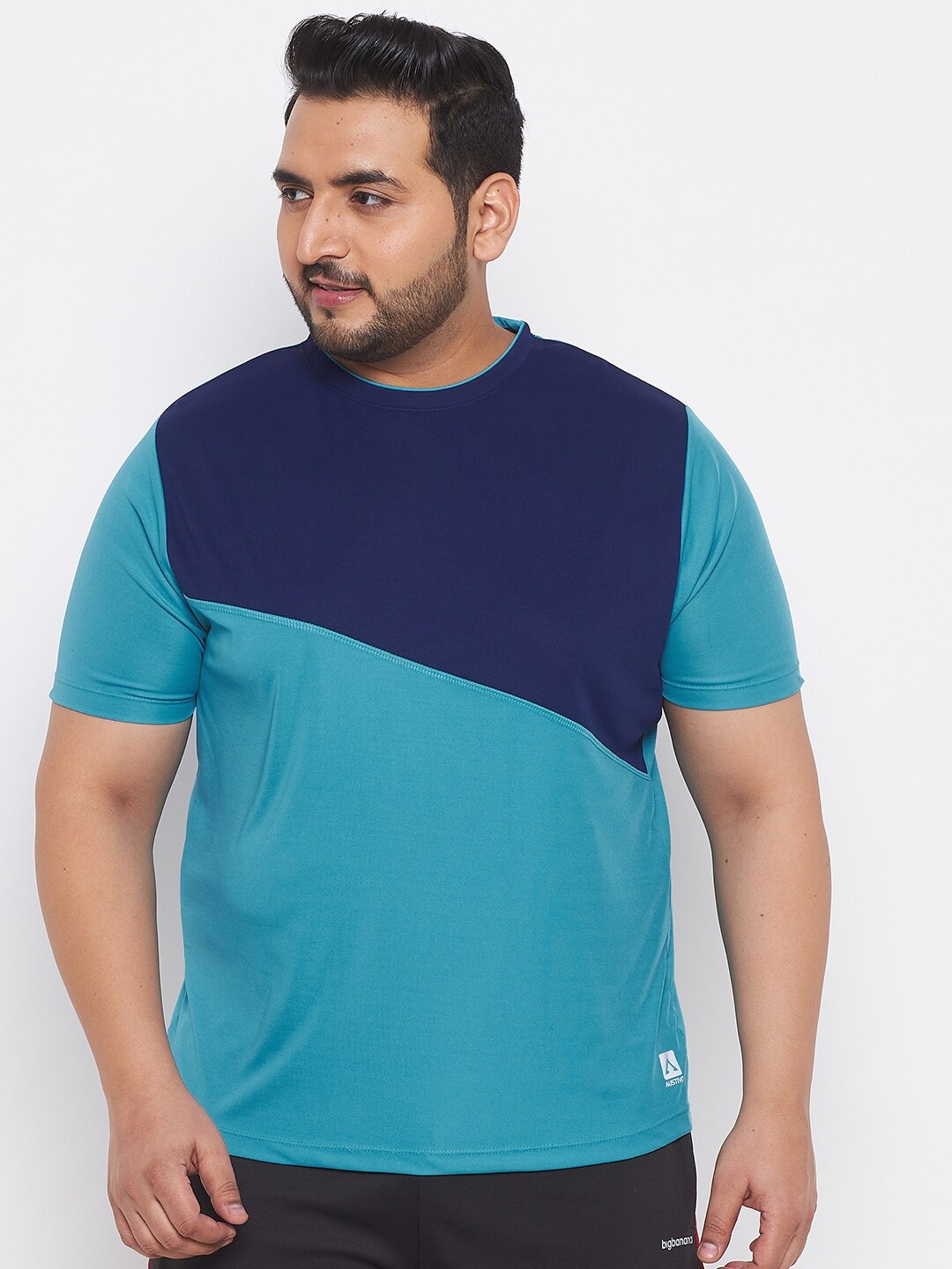 

AUSTIVO Men Plus Size Blue Colourblocked T-shirt