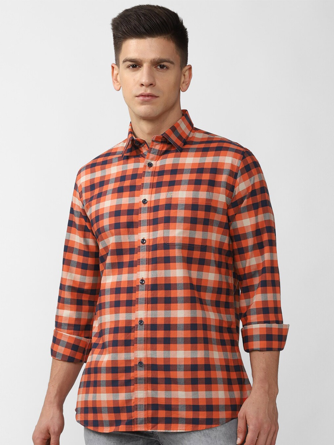 

Van Heusen Sport Men Red Slim Fit Checked Casual Shirt