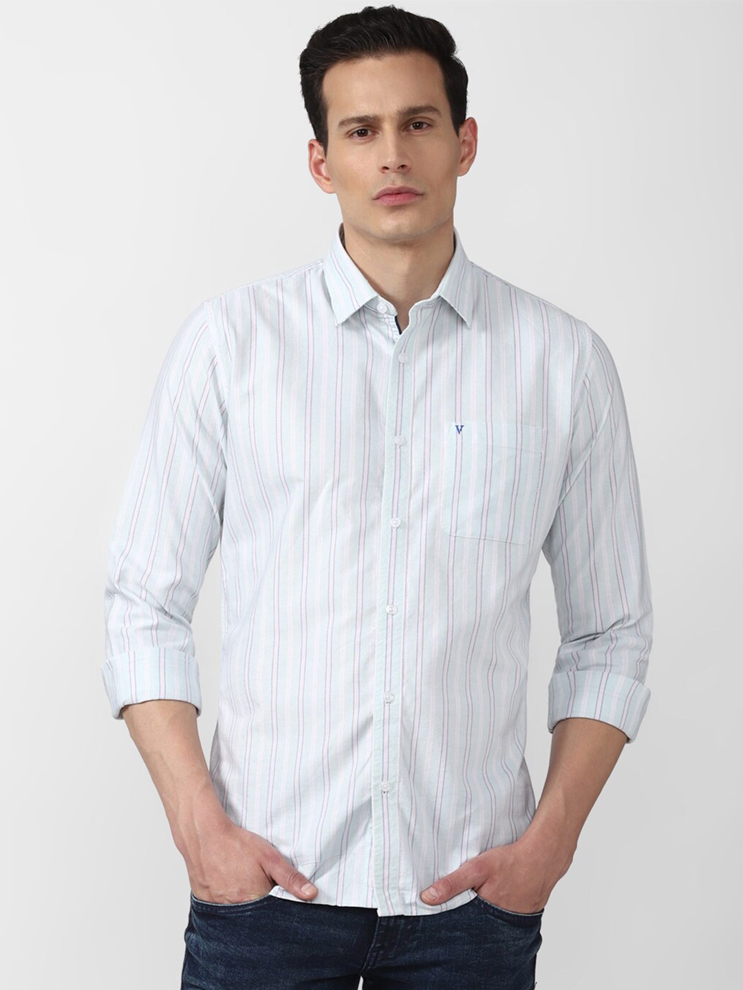 

Van Heusen Sport Men Blue Slim Fit Striped Casual Shirt