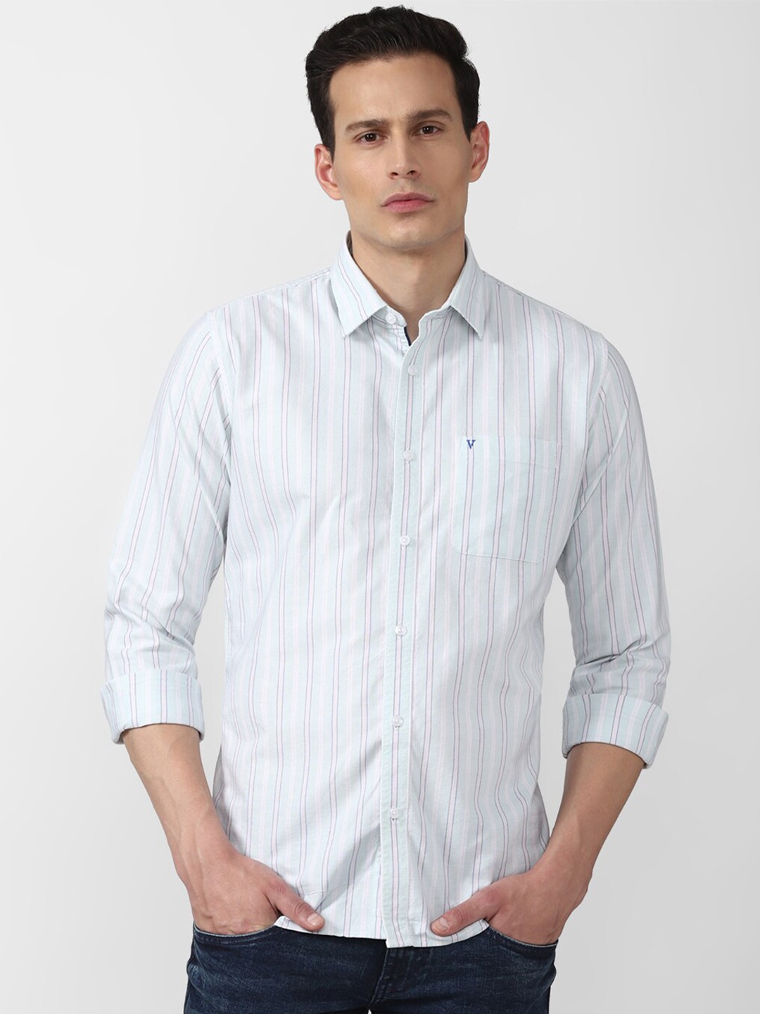 

Van Heusen Sport Men Blue Cotton Slim Fit Striped Spread Collar Casual Shirt