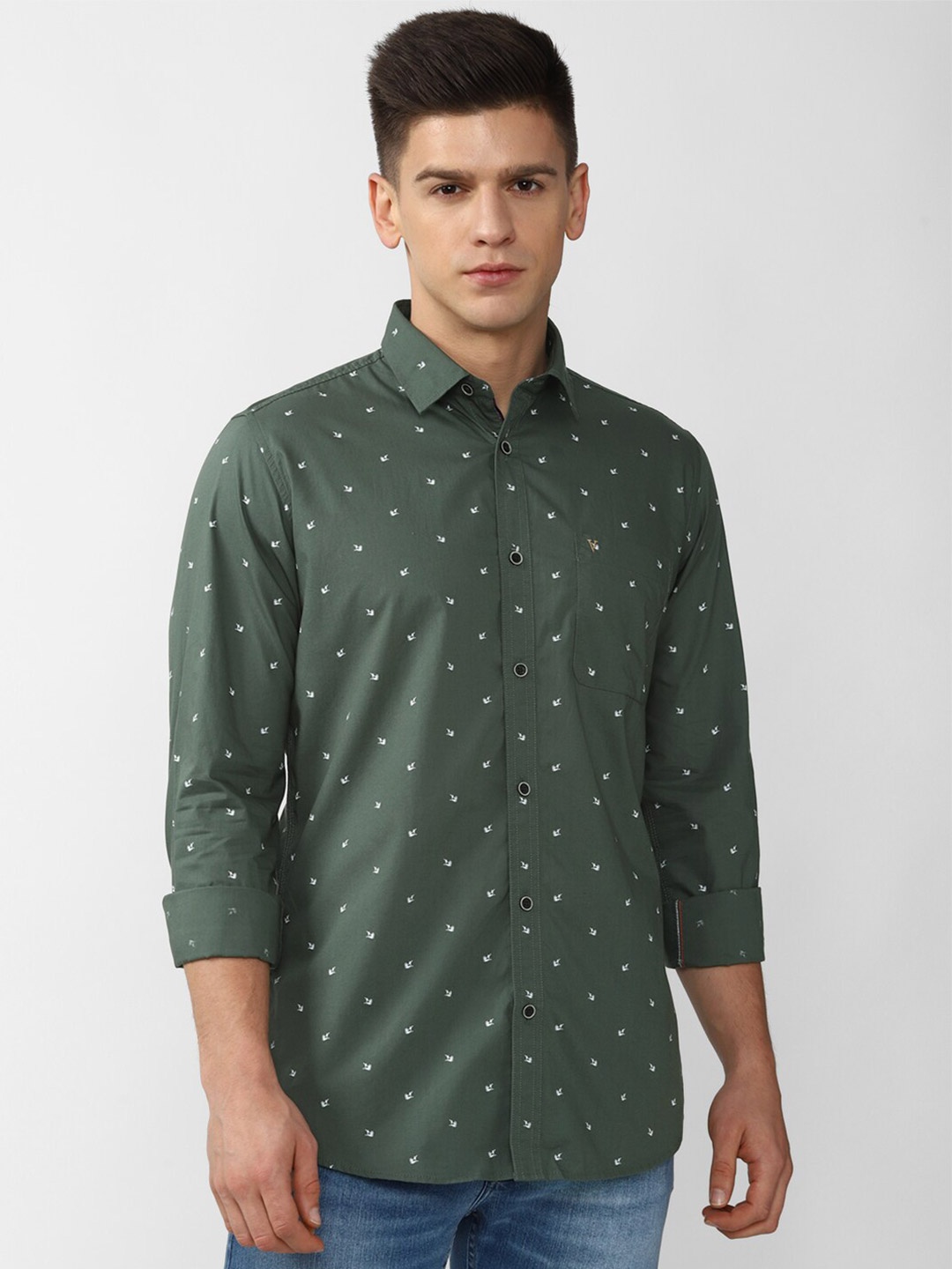 

Van Heusen Sport Men Green Slim Fit Printed Casual Shirt