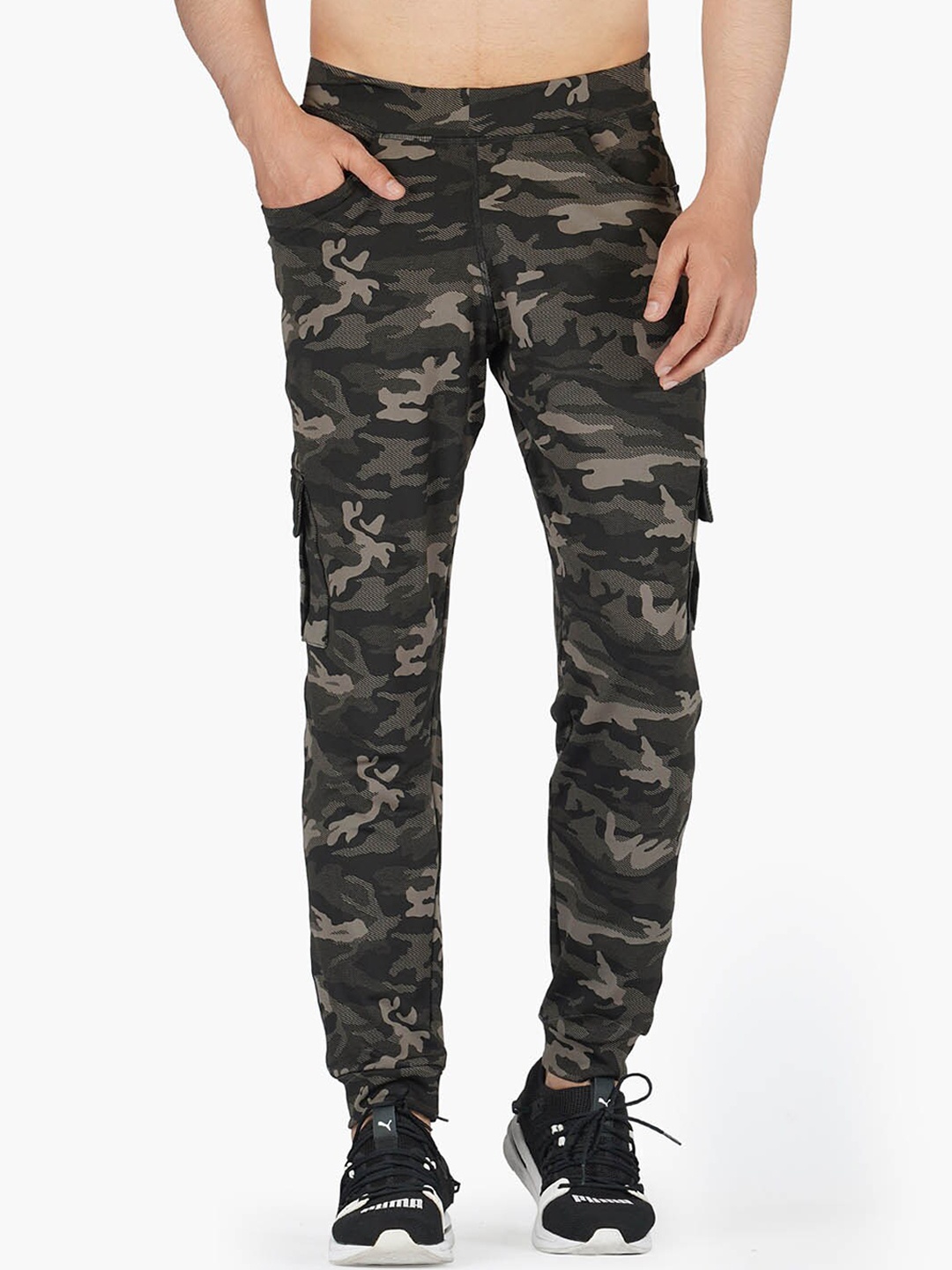 

IMPERATIVE Men Brown Camouflage Printed Cargo pockets Track Pants