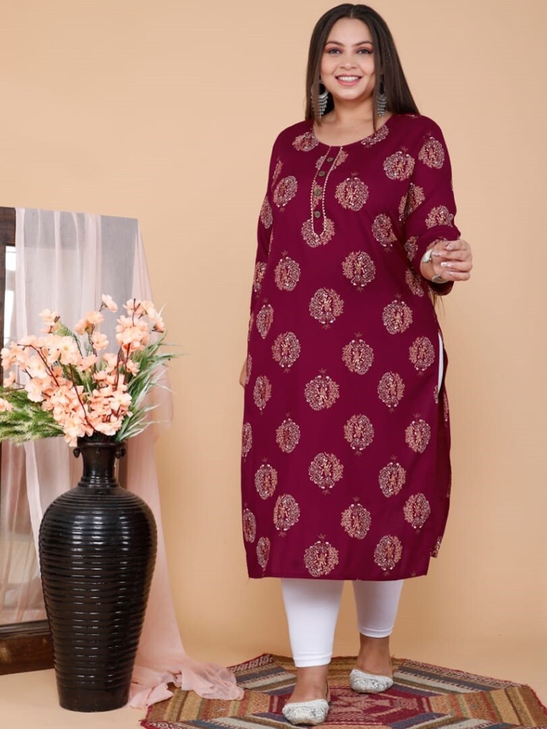 

PNEHA Women Plus Size Maroon Floral Printed Kurta