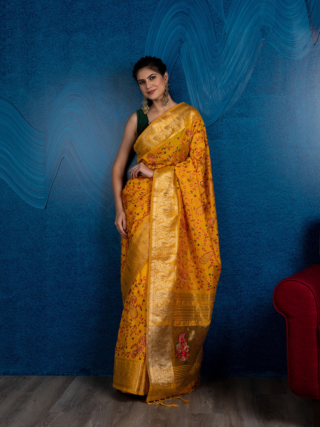 

BEATITUDE Yellow & Red Floral Silk Blend Saree