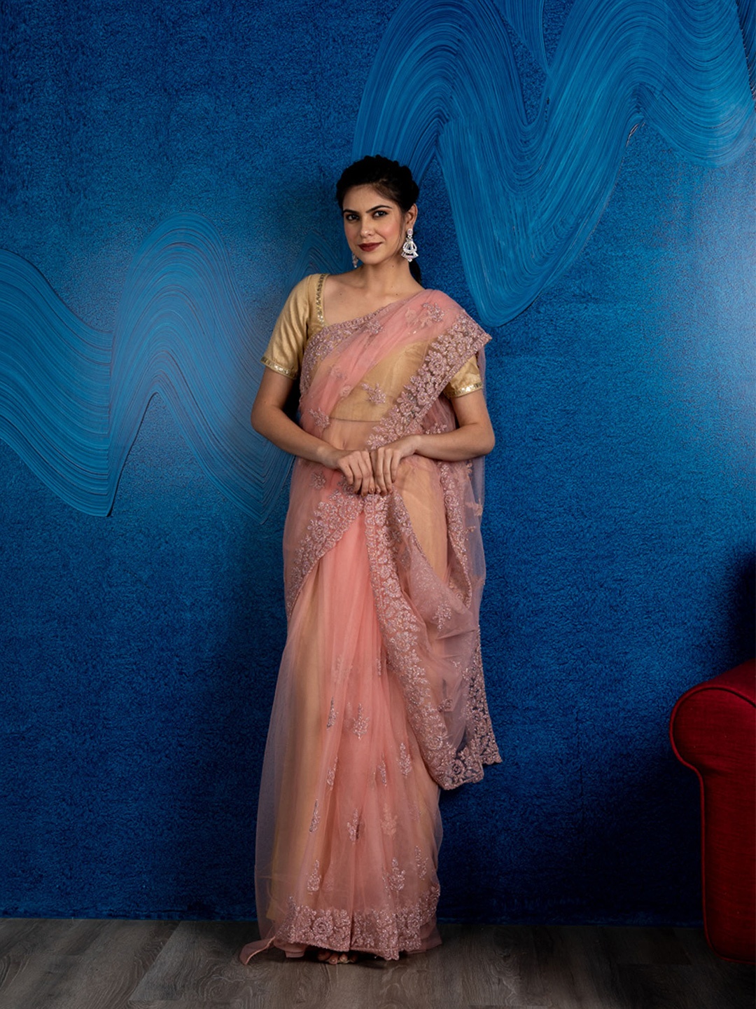 

BEATITUDE Pink & Silver-Toned Floral Embroidered Net Saree