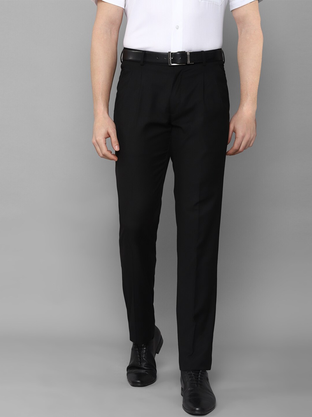 

Louis Philippe Men Black Regular Fit Pleated Trousers