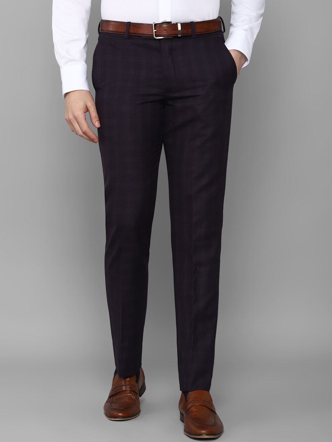 

Louis Philippe Men Black Checked Slim Fit Trousers