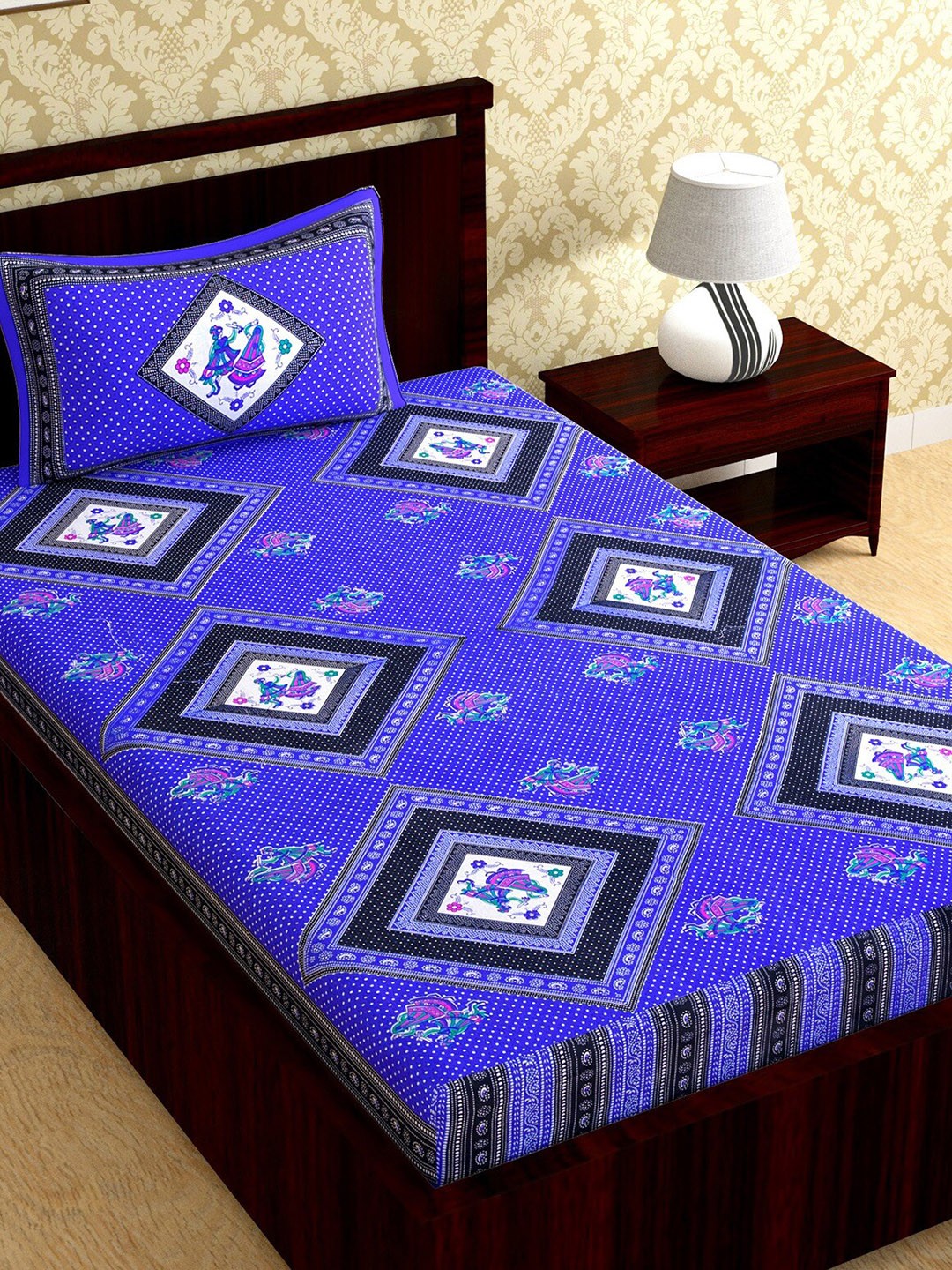 

Urban Magic Navy Blue & White Printed 104 TC Cotton Single Bedsheet with1 Pillow Covers