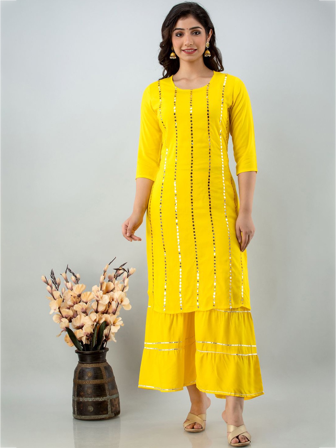

FABISTA Women Yellow Embroidered Sequinned Kurta Set