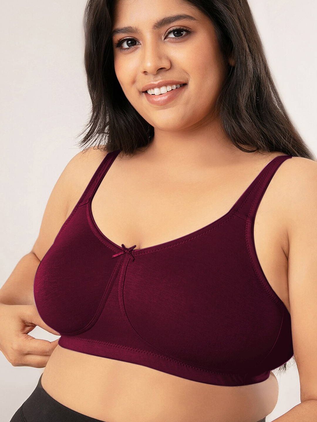 

Nykd Plus Women Maroon Non Padded Wireless Full Coverage Bra