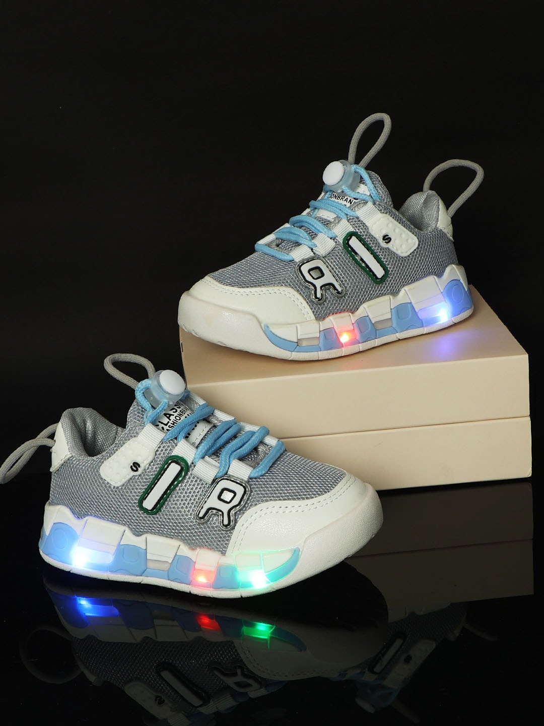 

PASSION PETALS Kids Grey IR Printed Led Sneakers