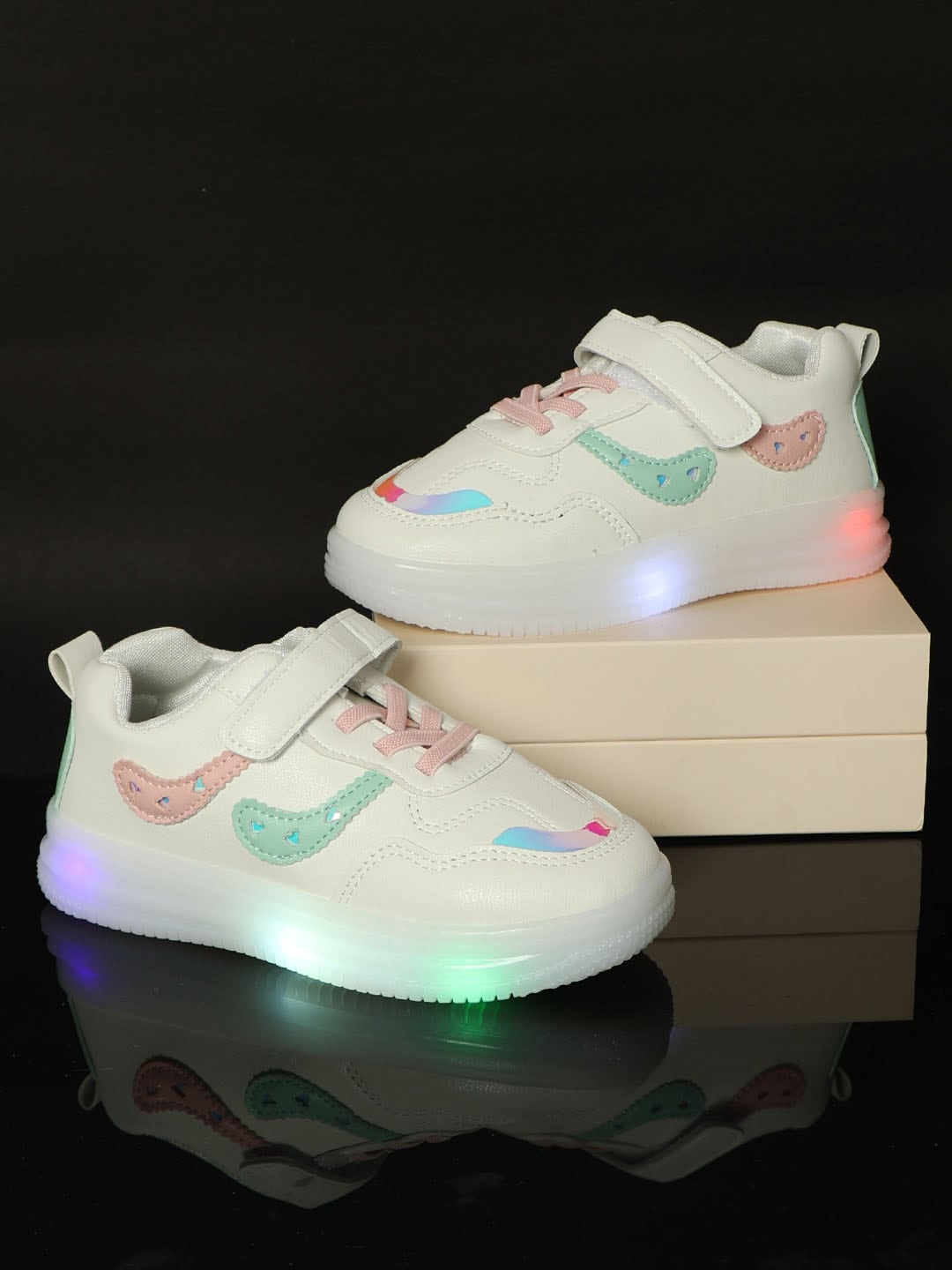 

PASSION PETALS Girls White PU Slip-On Sneakers
