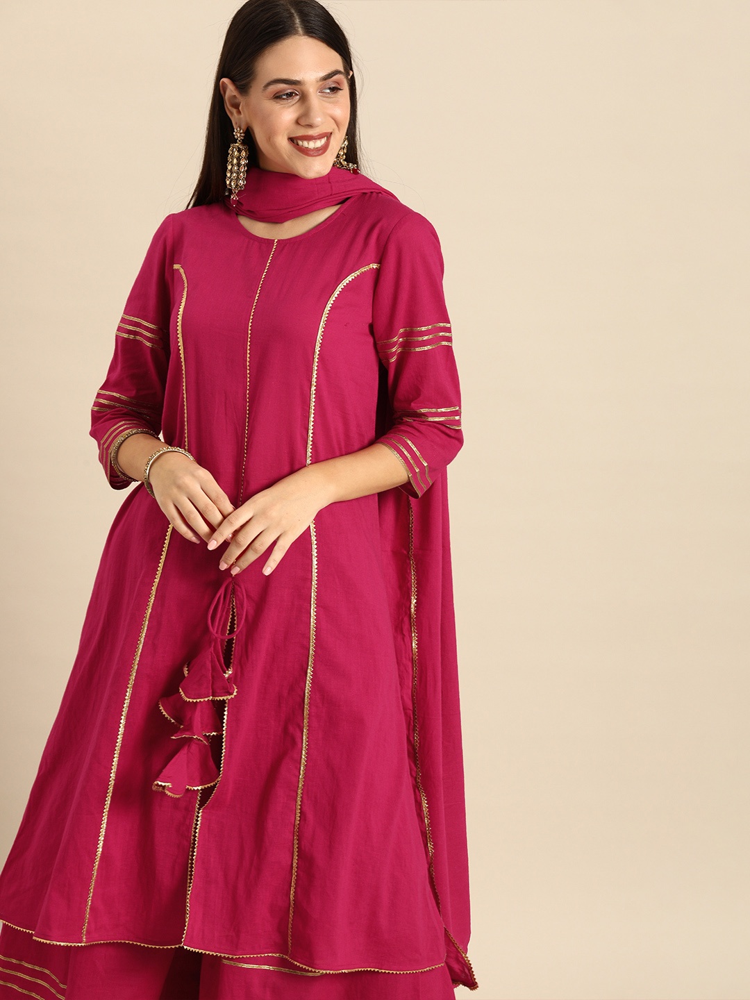 

Anouk Women Rani Pink Gotta Patti Detailed Pure Cotton Kurta with Palazzos & Dupatta