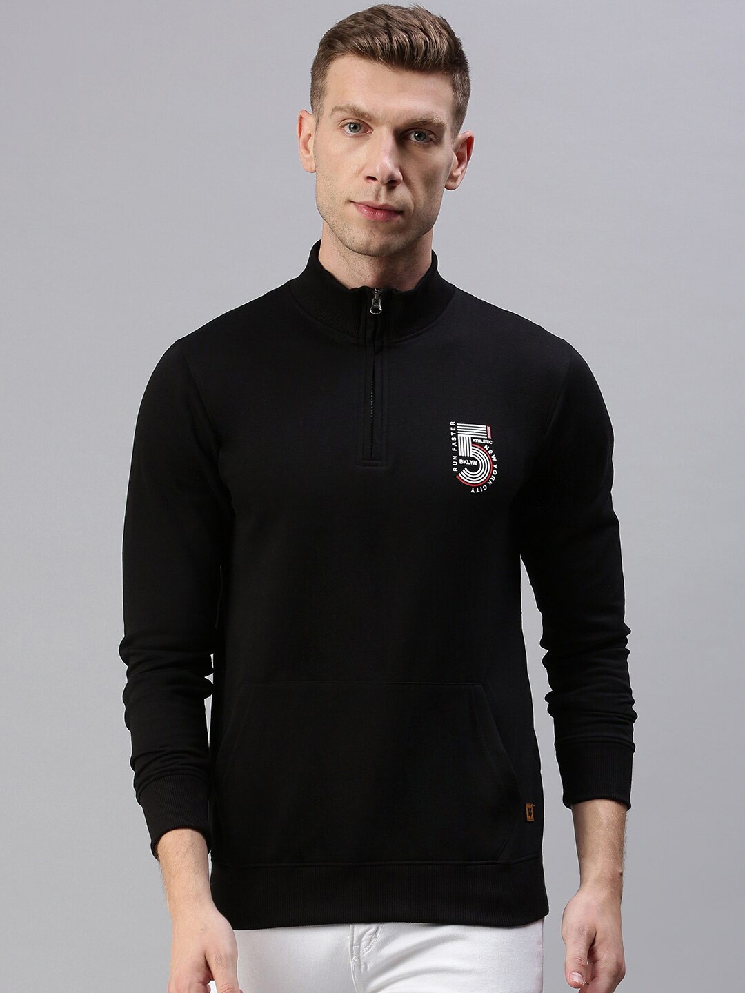 

ONN Men Black Sweatshirt