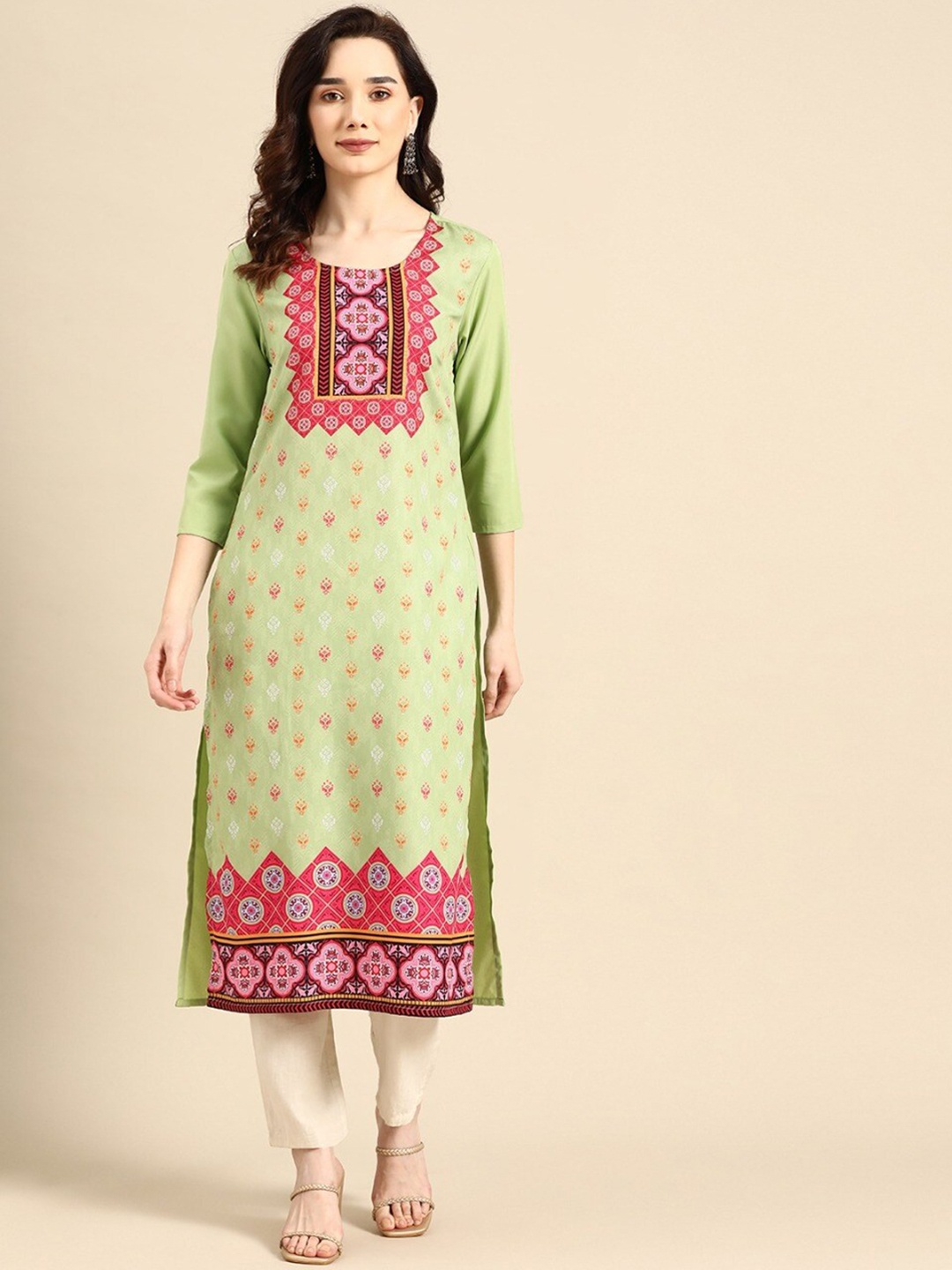 

Sangria Women Green Solid Printed Poly Crepe Kurta