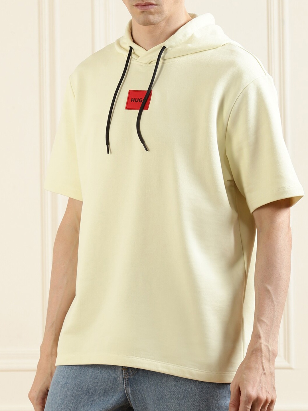 

HUGO Men Yellow Soild Hooded Sweatshirt