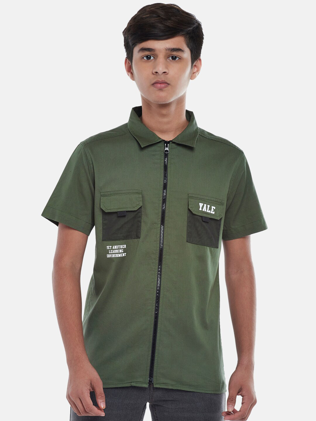 

Coolsters by Pantaloons Boys Olive Green Casual Shirt