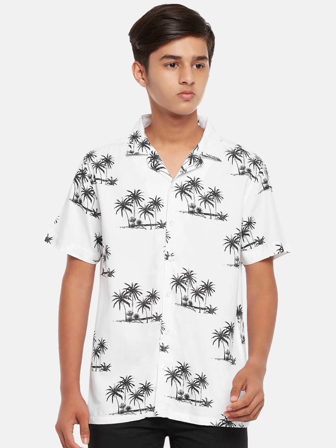 

Coolsters by Pantaloons Boys White Printed Casual Shirt