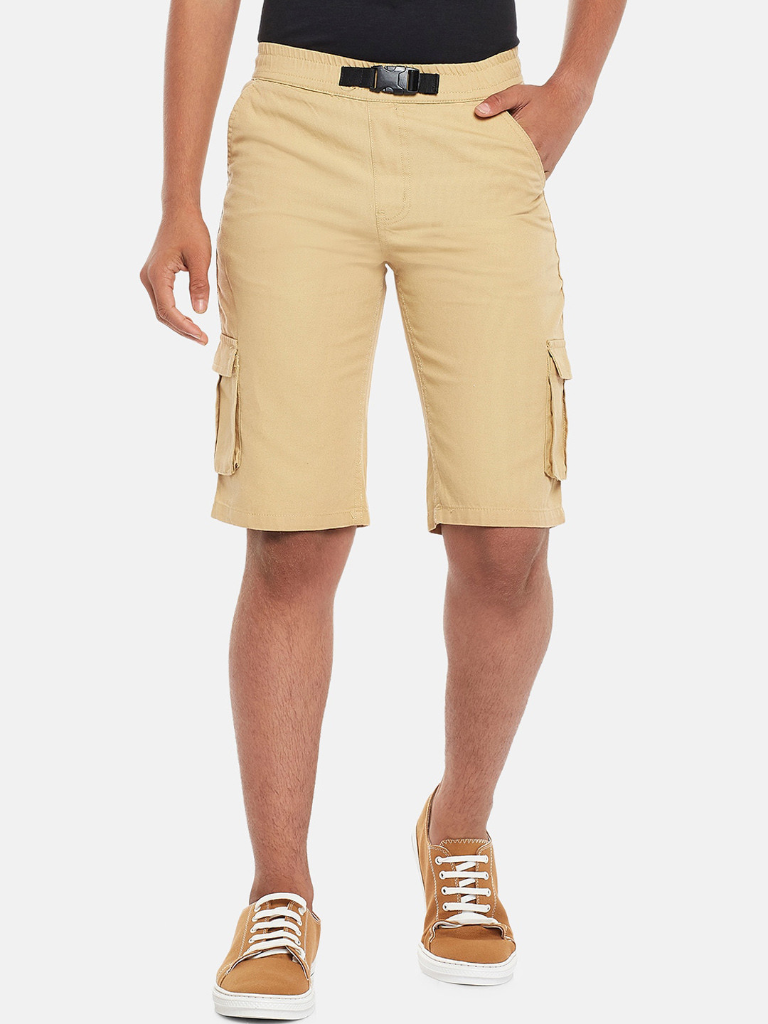 

Coolsters by Pantaloons Boys Beige Solid Cargo Shorts