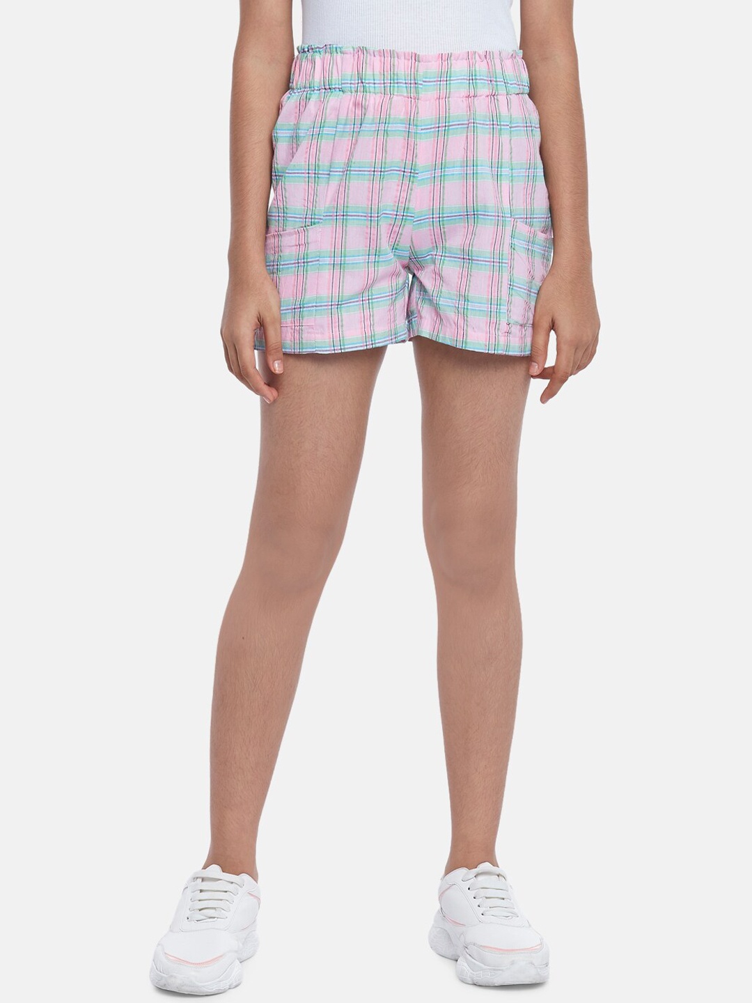 

Coolsters by Pantaloons Girls Pink Checked Shorts