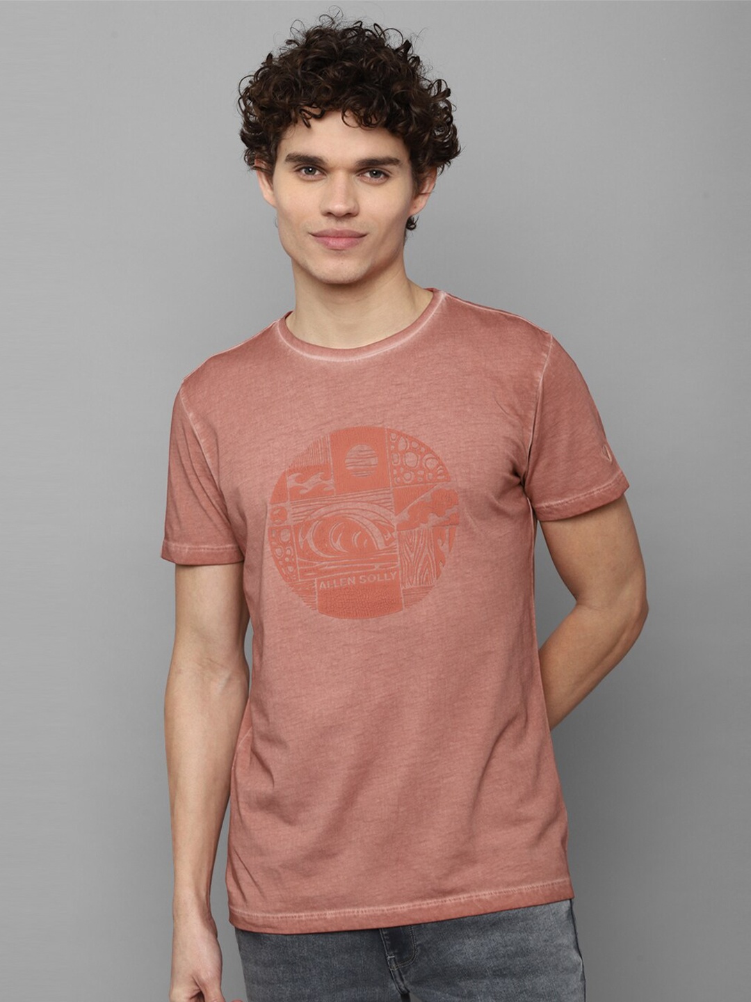 

Allen Solly Sport Men Brown Printed Slim Fit T-shirt